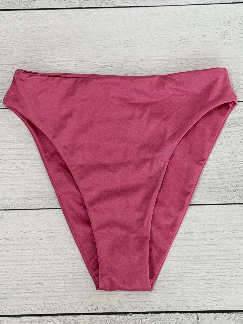 Maygel Coronel High Waisted Bikini Bottoms One
Size US 2-10 NWT